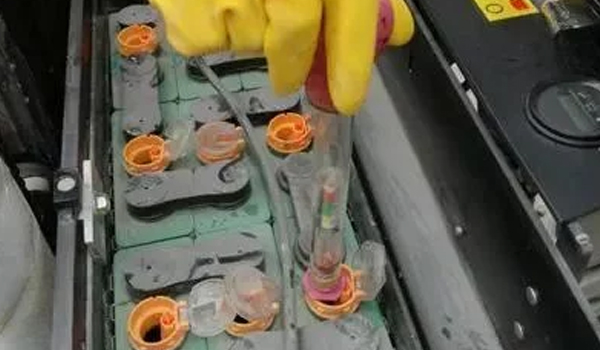 90%���˾�Ȼ��֪·���泵����Ҫ��ˮ��