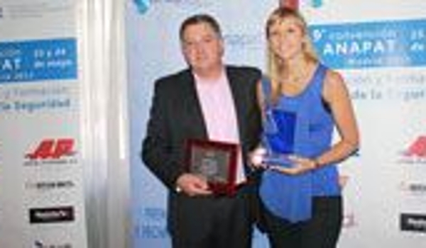 �������ؽ�